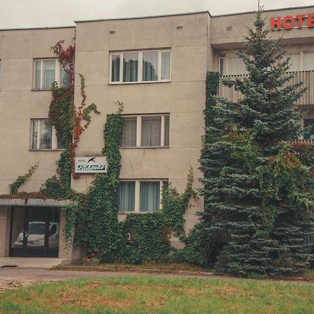 Hotell Paeaesuke Jõhvi Buitenkant foto