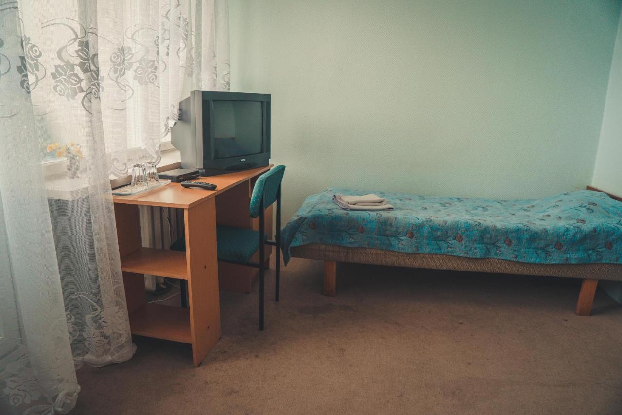 Hotell Paeaesuke Jõhvi Buitenkant foto