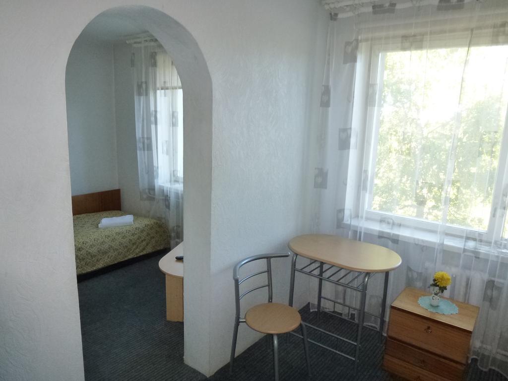 Hotell Paeaesuke Jõhvi Kamer foto