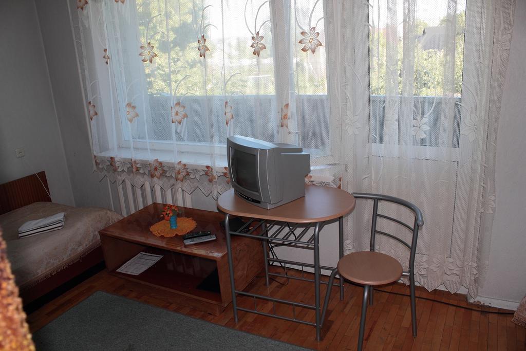 Hotell Paeaesuke Jõhvi Kamer foto